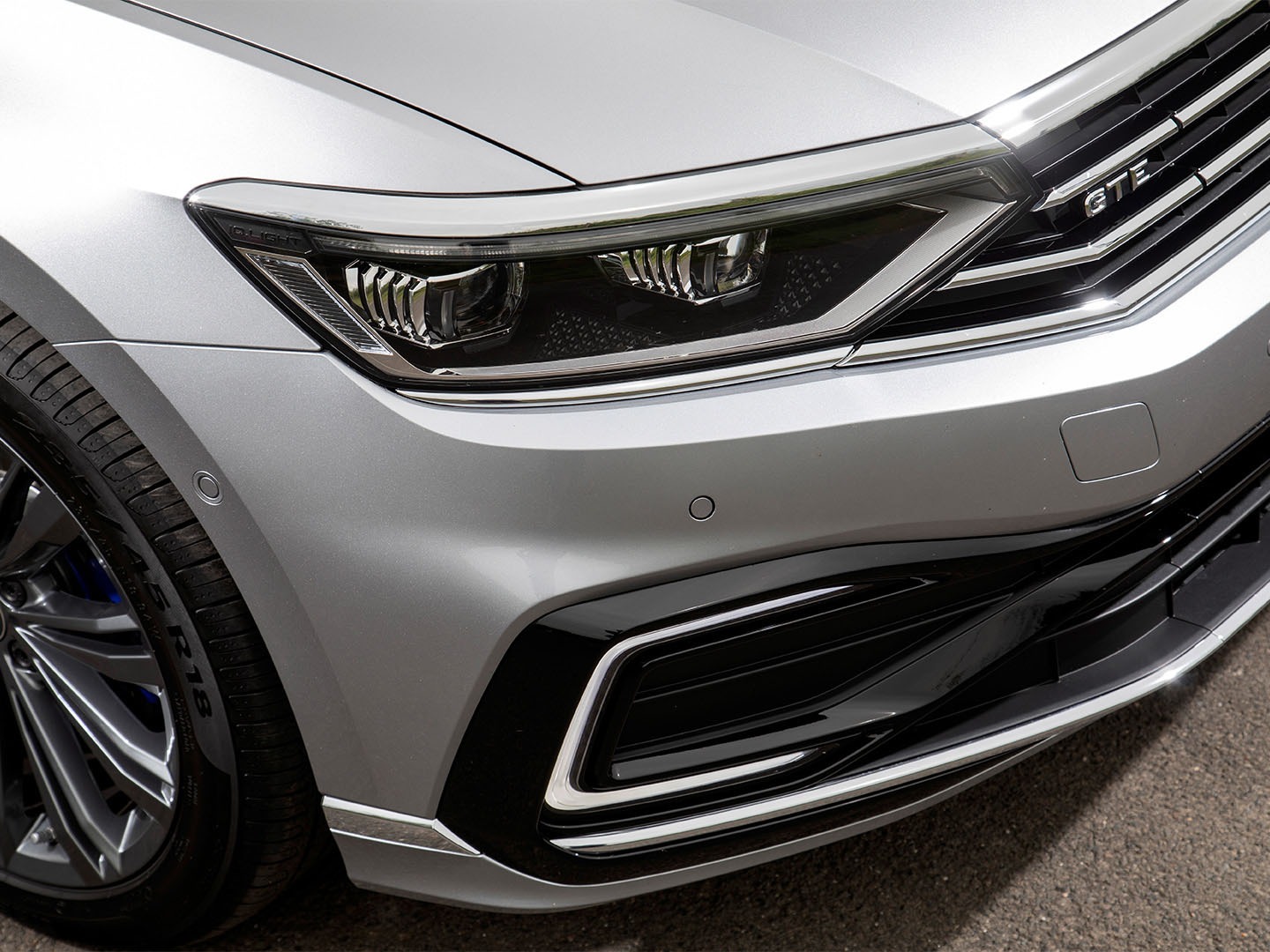 
								Volkswagen Passat Variant GTE full									