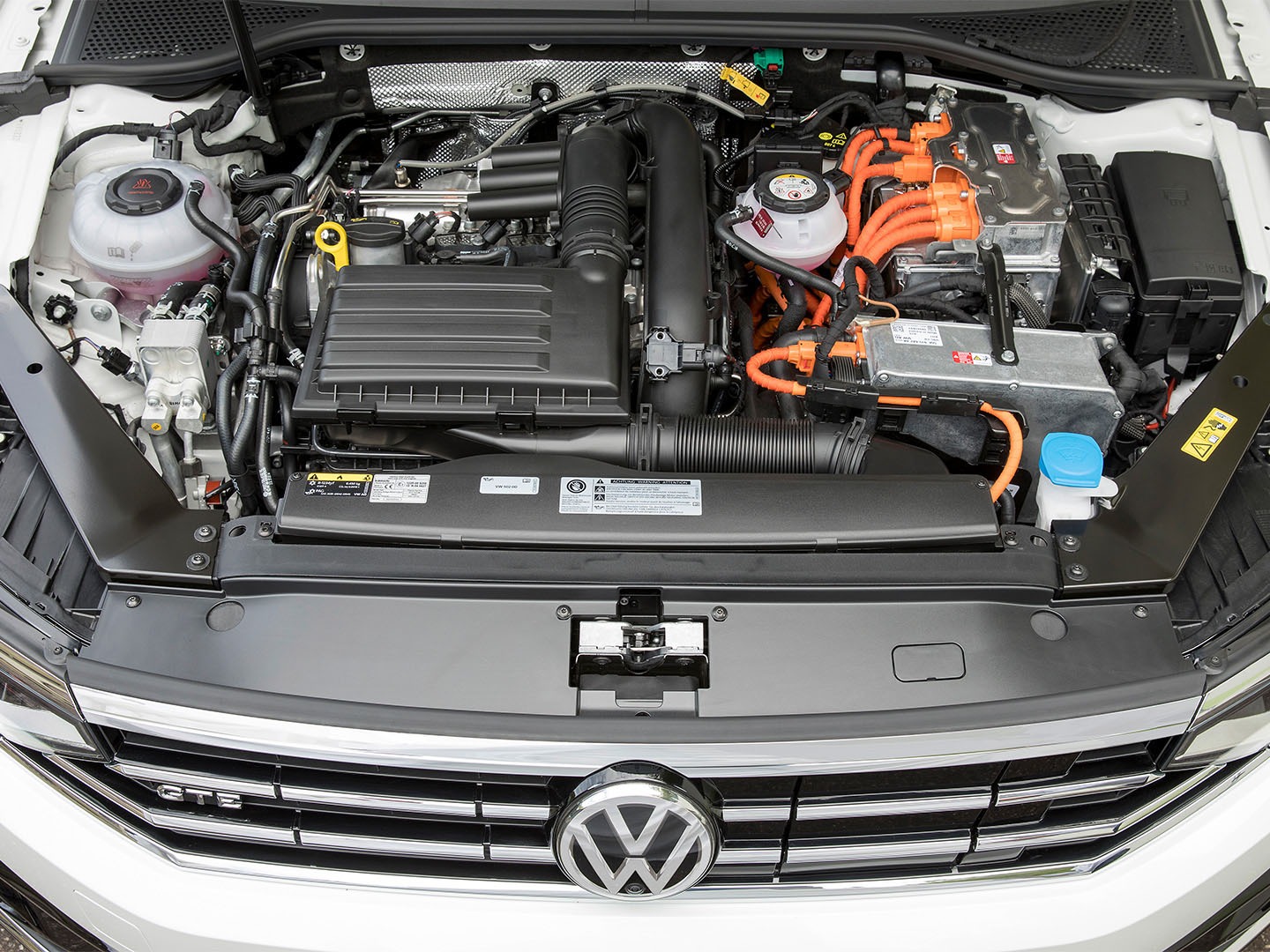 
								Volkswagen Passat Variant GTE full									